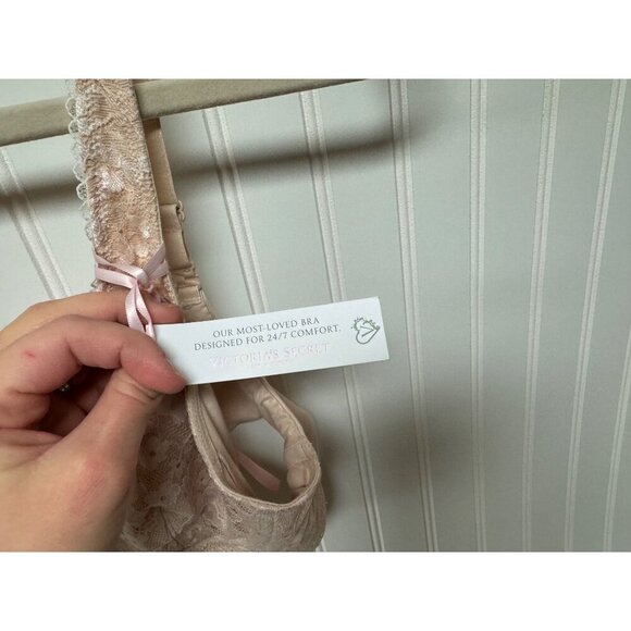 Victoria Secret Nude Beige Smooth Mastectomy Bra Size M - Picture 3 of 7